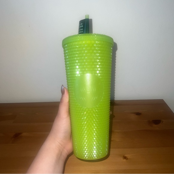 NWT Starbucks Studded Glow in the Dark Venti Cup ✨ - Picture 3 of 5
